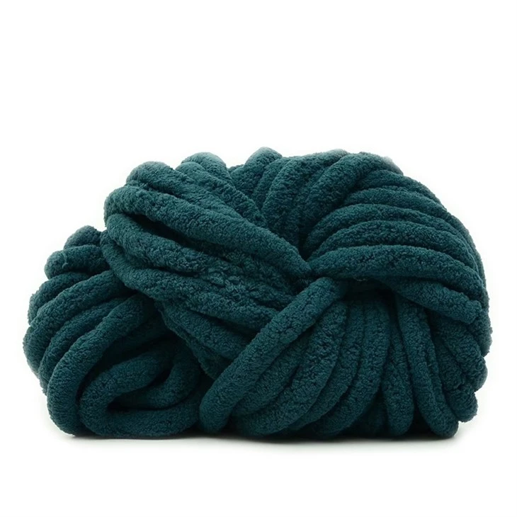 chunky knit yarn bulk